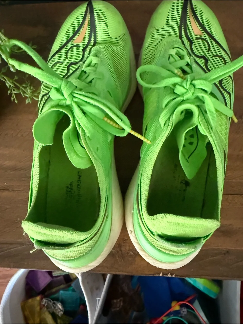 Women’s Saucony Endorphin Elite